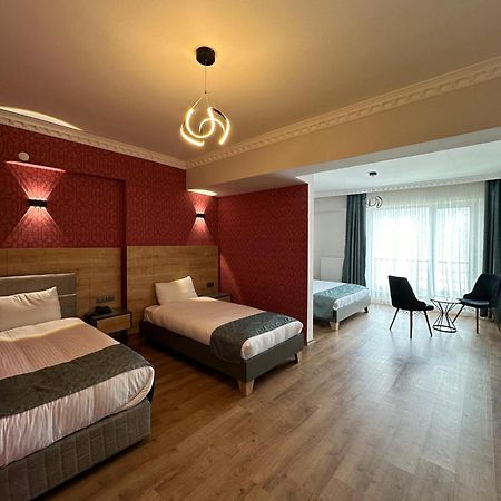 Orient Hotel Van Eksteriør billede